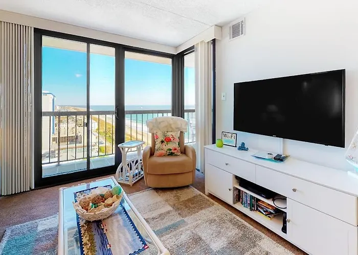 Holiday home Private With Balcony Washer & Dryer Pools Gym & Tennis Courts Ocean City