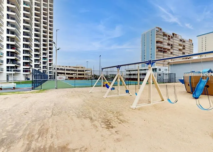 Holiday home Private With Balcony Washer & Dryer Pools Gym & Tennis Courts Ocean City