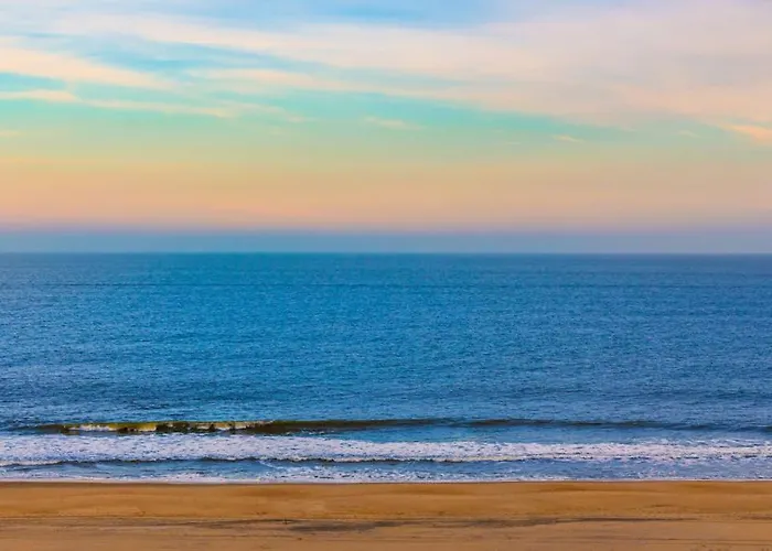 Holiday home Private With Balcony Washer & Dryer Pools Gym & Tennis Courts Ocean City